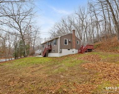 8 Auburn Trail - Photo Thumbnail 32