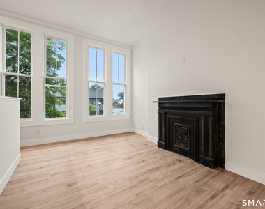 542 Main Street - Photo Thumbnail 7