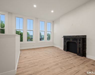 542 Main Street - Photo Thumbnail 6
