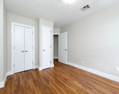 302 Sumpter Street - Photo Thumbnail 5