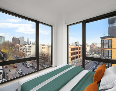 527 Grand Avenue - Photo Thumbnail 1