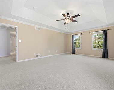 112 Ontario Ct - Photo Thumbnail 22
