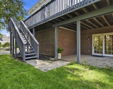 112 Ontario Ct - Photo Thumbnail 37
