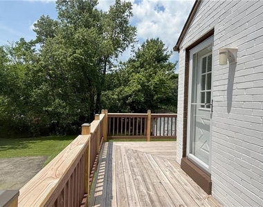 11 Meadowbrook Ave - Photo Thumbnail 13