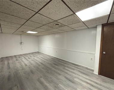 11 Meadowbrook Ave - Photo Thumbnail 31