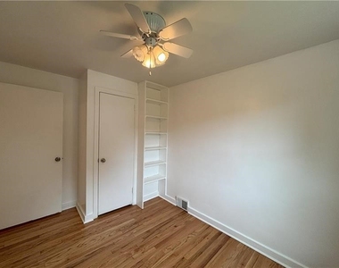 11 Meadowbrook Ave - Photo Thumbnail 16
