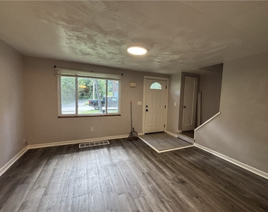 8181 Chaske St - Photo Thumbnail 5