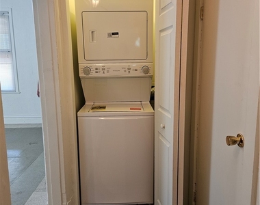 157 Bridge St - Photo Thumbnail 12