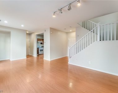 6335 Blushing Willow Street - Photo Thumbnail 6