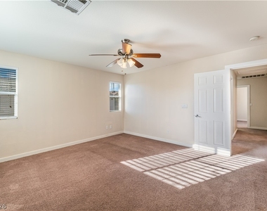 6335 Blushing Willow Street - Photo Thumbnail 14