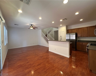 9761 Plane Tree Court - Photo Thumbnail 4