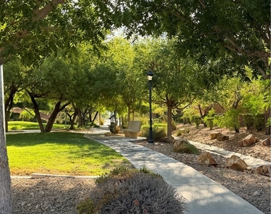 9761 Plane Tree Court - Photo Thumbnail 38