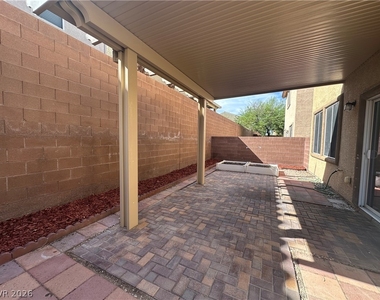 9761 Plane Tree Court - Photo Thumbnail 32