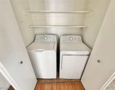 3450 Erva Street - Photo Thumbnail 14