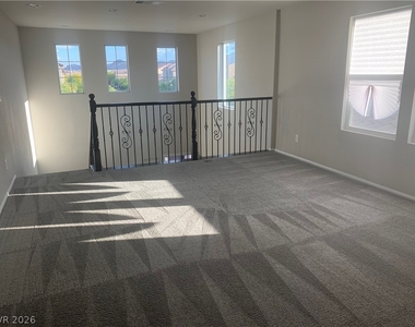 9284 Valley Betica Avenue - Photo Thumbnail 19