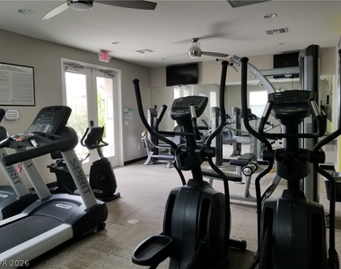 9284 Valley Betica Avenue - Photo Thumbnail 41