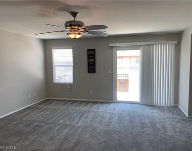 9284 Valley Betica Avenue - Photo Thumbnail 22