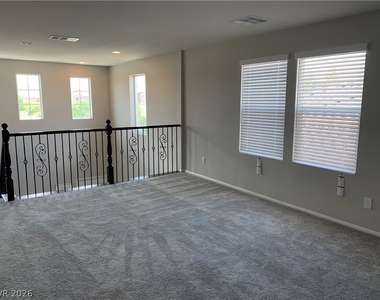9284 Valley Betica Avenue - Photo Thumbnail 20