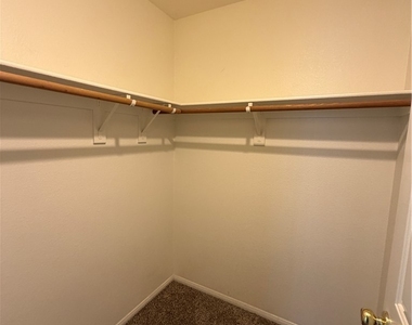 11037 Parete Court - Photo Thumbnail 21