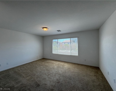7869 Tyrell Peaks Street - Photo Thumbnail 15