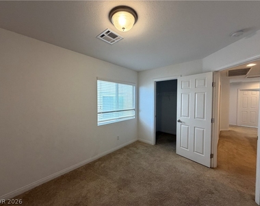 7869 Tyrell Peaks Street - Photo Thumbnail 23