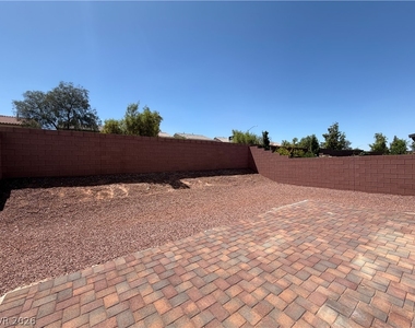 7869 Tyrell Peaks Street - Photo Thumbnail 28