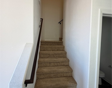 7869 Tyrell Peaks Street - Photo Thumbnail 9