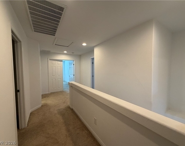 7869 Tyrell Peaks Street - Photo Thumbnail 11