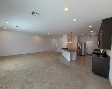 7869 Tyrell Peaks Street - Photo Thumbnail 5