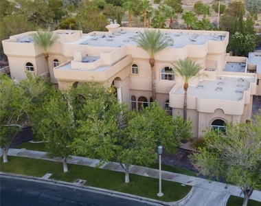 1008 Trophy Hills Drive - Photo Thumbnail 4