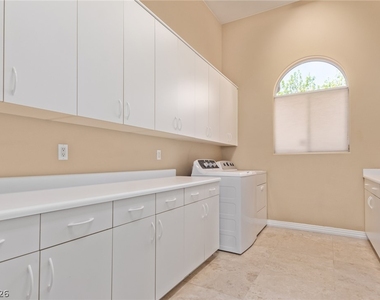 1008 Trophy Hills Drive - Photo Thumbnail 27