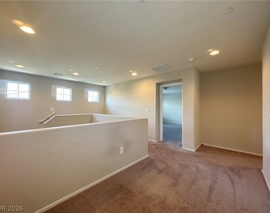 6132 Scarlet Leaf Street - Photo Thumbnail 18