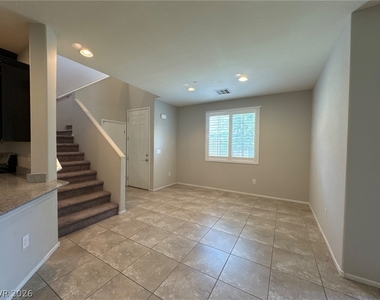 6132 Scarlet Leaf Street - Photo Thumbnail 2