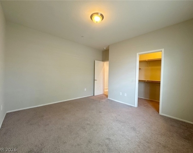 6132 Scarlet Leaf Street - Photo Thumbnail 10