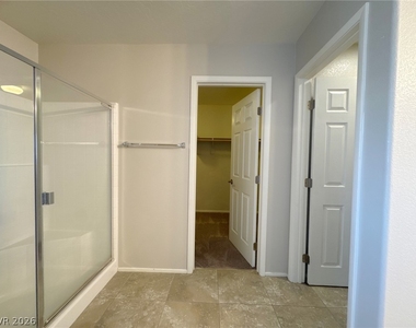 6132 Scarlet Leaf Street - Photo Thumbnail 25