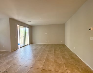 6132 Scarlet Leaf Street - Photo Thumbnail 4
