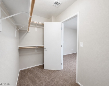 6132 Scarlet Leaf Street - Photo Thumbnail 36