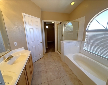 10946 Porto Foxi Street - Photo Thumbnail 15