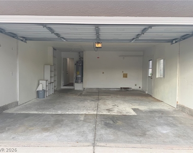 1502 Christina Drive - Photo Thumbnail 5