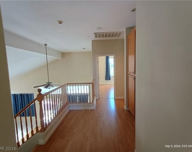 311 Tayman Park Avenue - Photo Thumbnail 9
