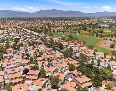 3370 Epson Street - Photo Thumbnail 4
