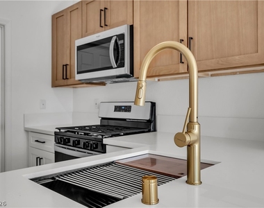 7119 S Durango Drive - Photo Thumbnail 2