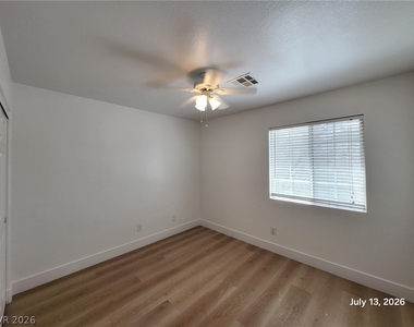 6142 Novelty Street - Photo Thumbnail 8
