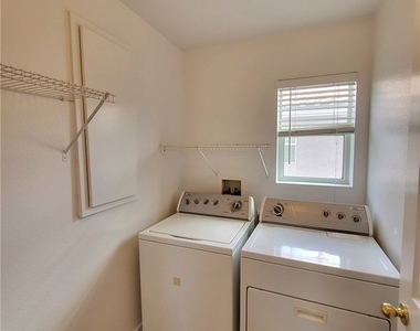 6142 Novelty Street - Photo Thumbnail 11
