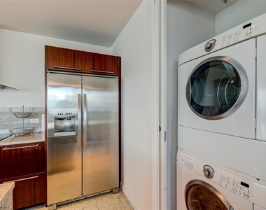 4471 Dean Martin Drive - Photo Thumbnail 27