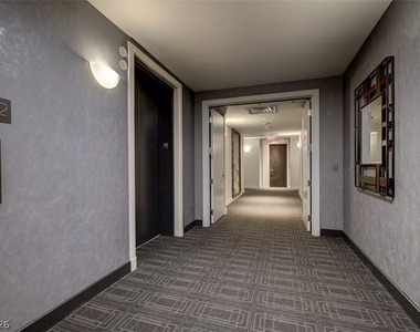 4471 Dean Martin Drive - Photo Thumbnail 29
