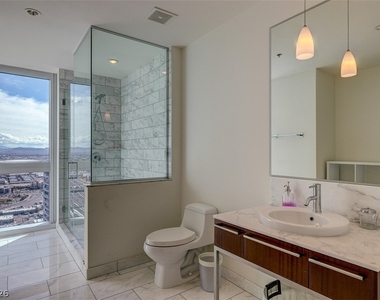 4471 Dean Martin Drive - Photo Thumbnail 19