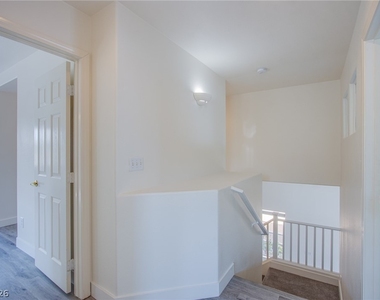 10537 Redwood Ash Avenue - Photo Thumbnail 11