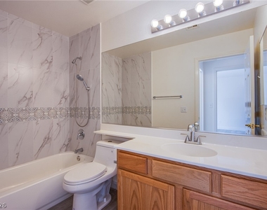 10537 Redwood Ash Avenue - Photo Thumbnail 19