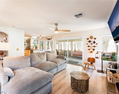2421 Ivy Garden Court - Photo Thumbnail 9